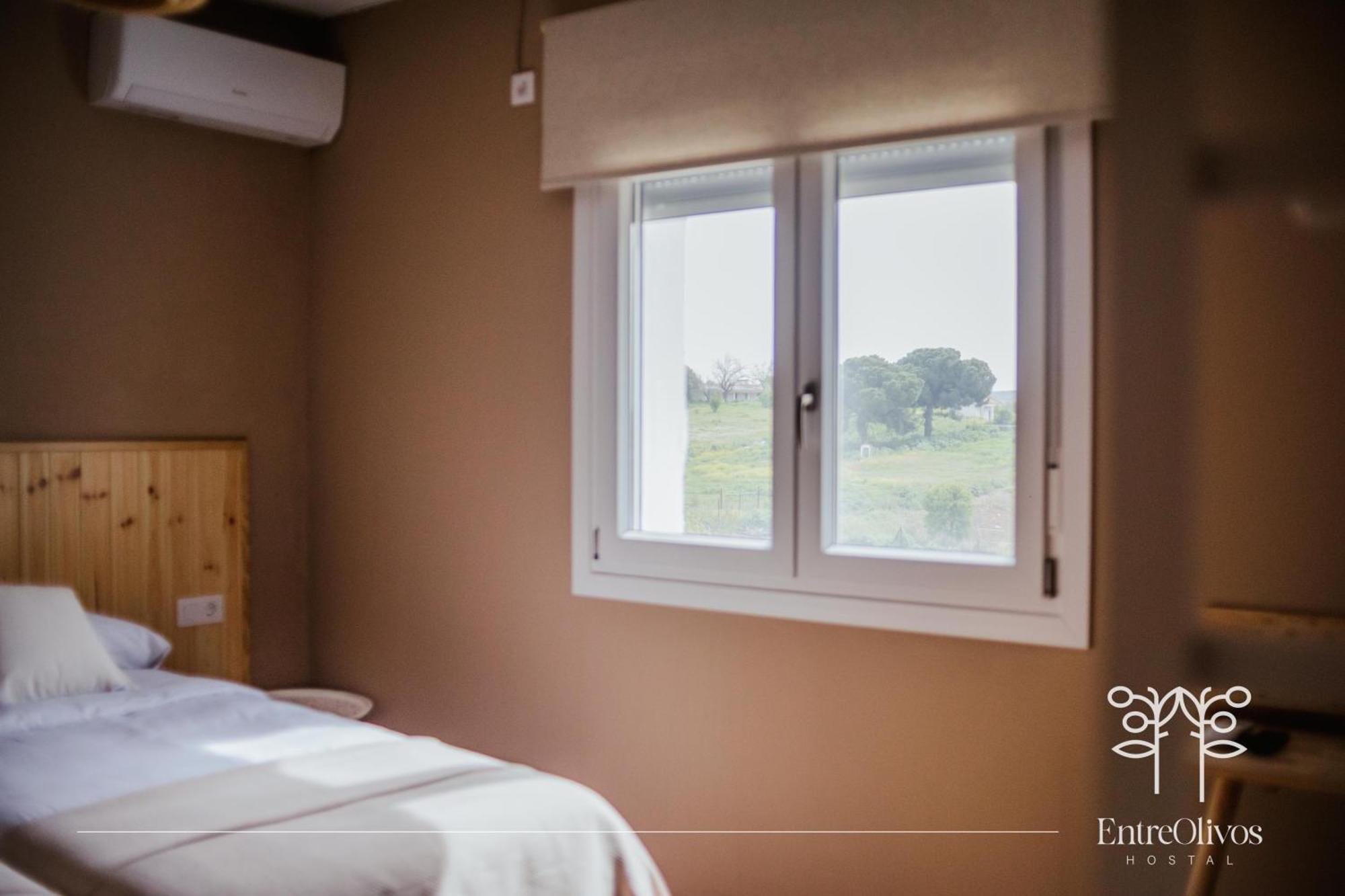 Hostal Entreolivos Badajoz Buitenkant foto
